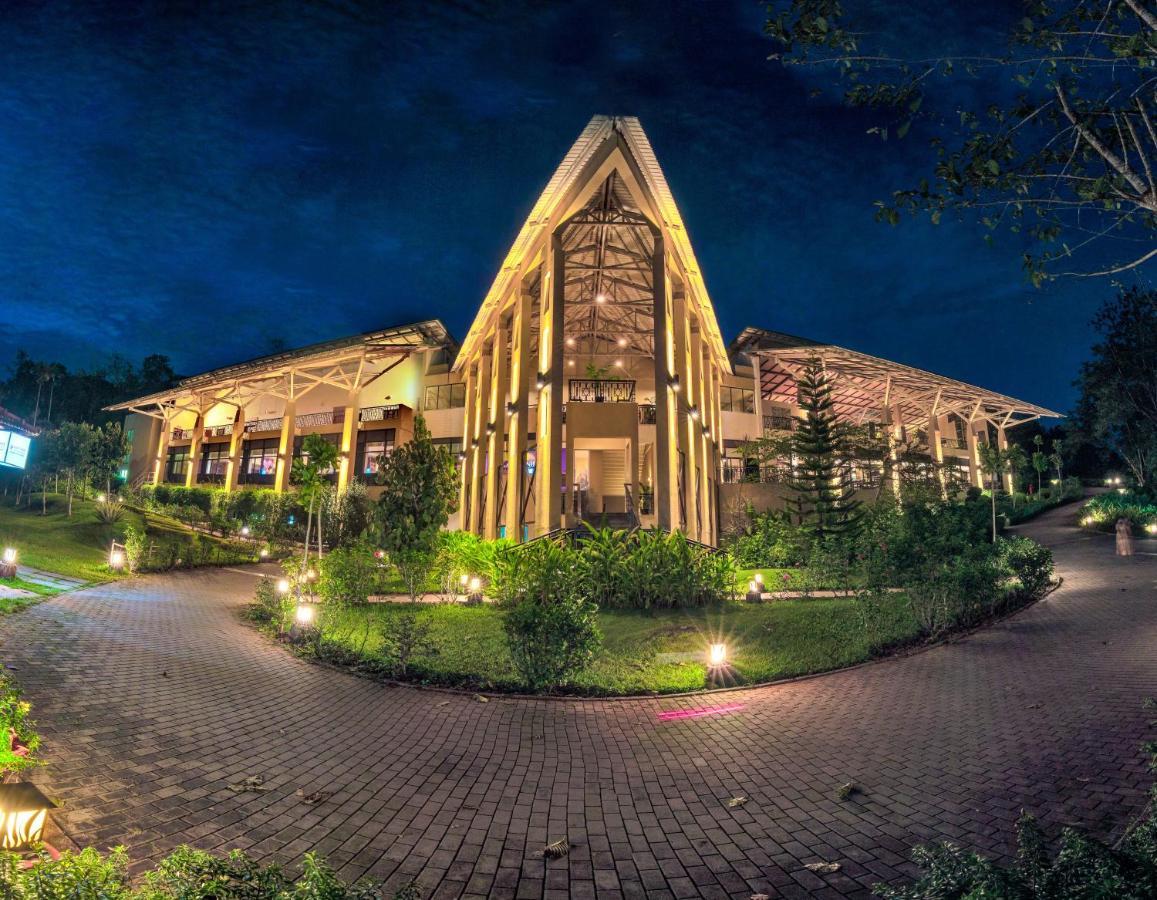 Club Mahindra Virajpet, Coorg Hotel Buitenkant foto