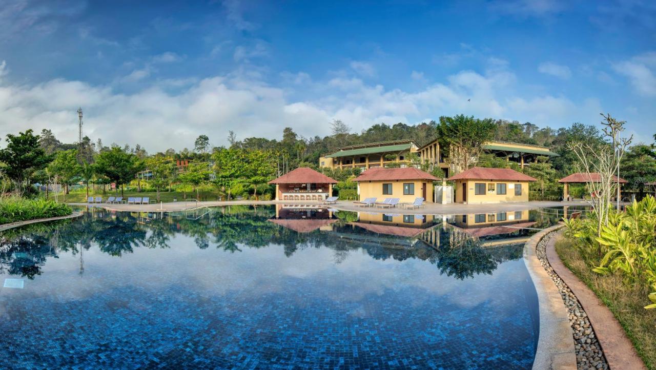Club Mahindra Virajpet, Coorg Hotel Buitenkant foto