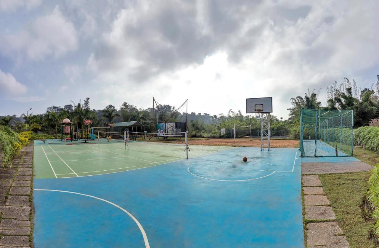 Club Mahindra Virajpet, Coorg Hotel Buitenkant foto