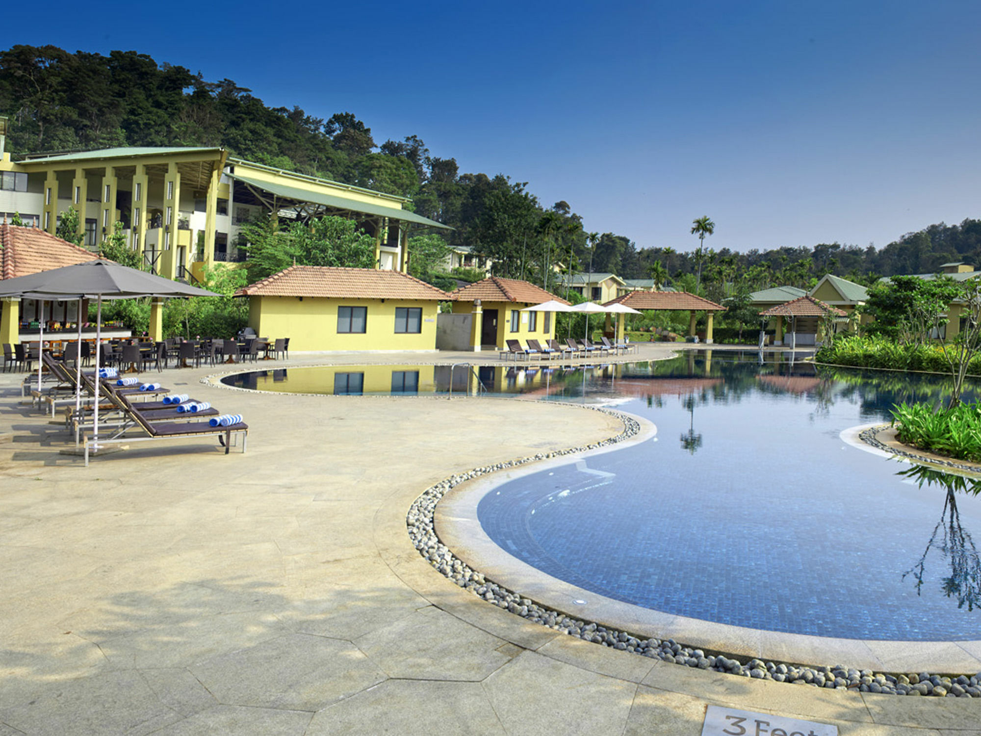 Club Mahindra Virajpet, Coorg Hotel Buitenkant foto
